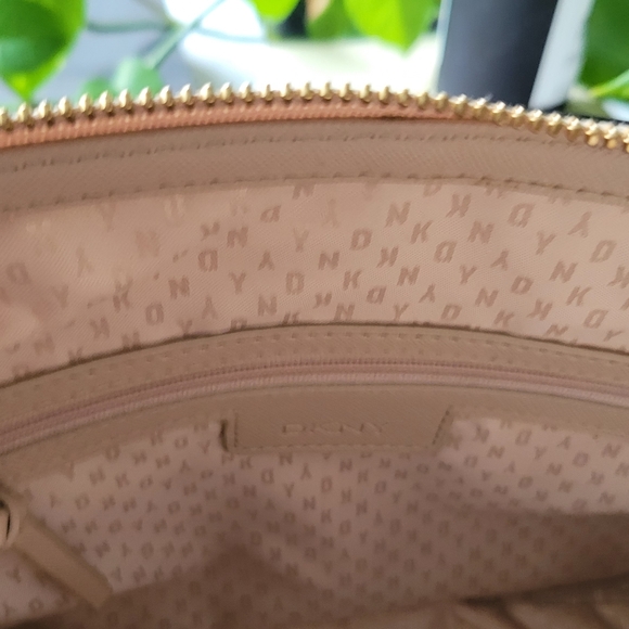 DKNY Leather Shoulder Bag - Picture 5 of 6